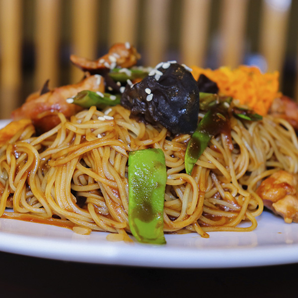 YAKISOBA CHICKEN